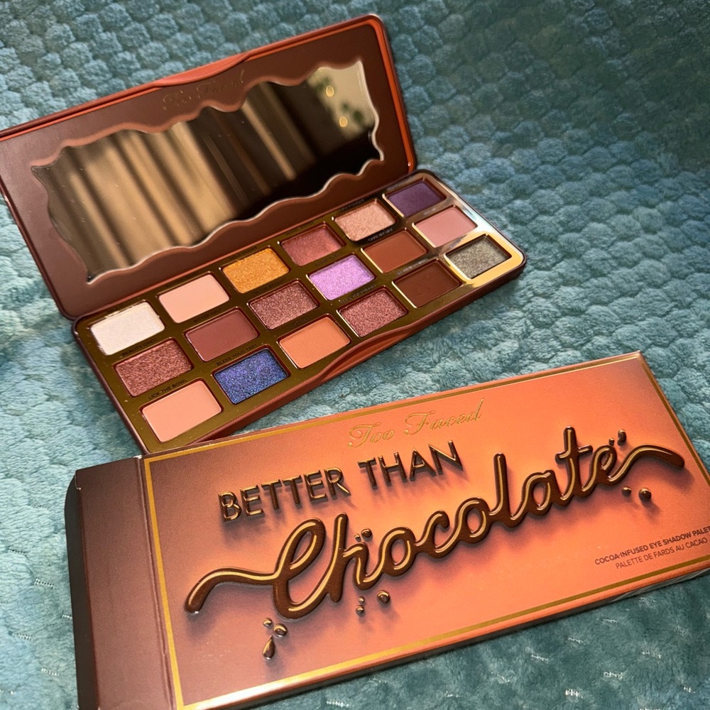 Better Than Chocolate Cocoa-Infused Eye Shadow Palette
